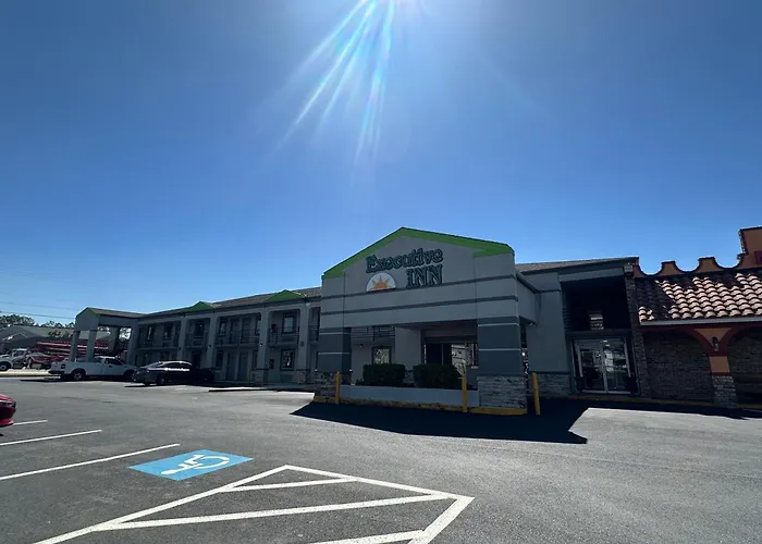 Executive Inn Locust Grove By Capital O